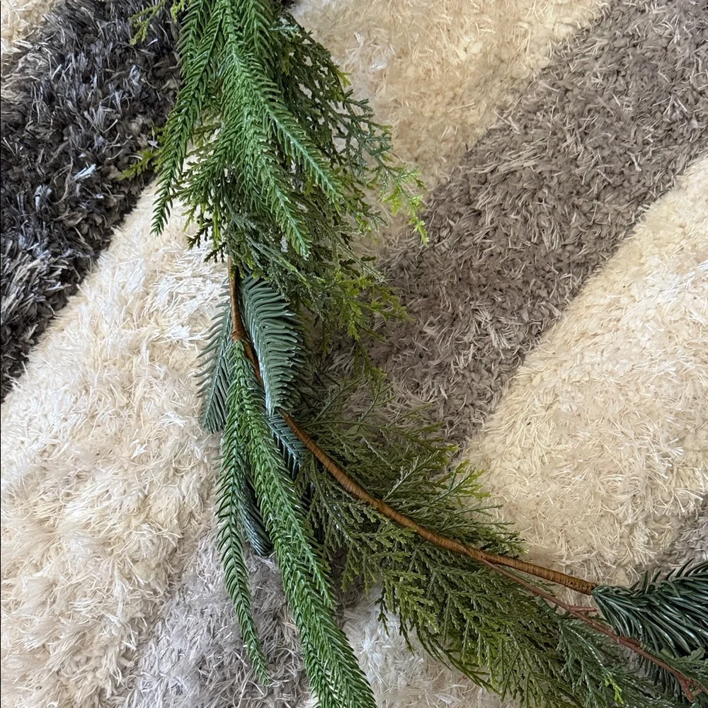 Artificial Green Pine Garland